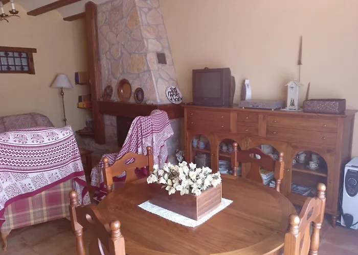 Amador Villarroya de los Pinares